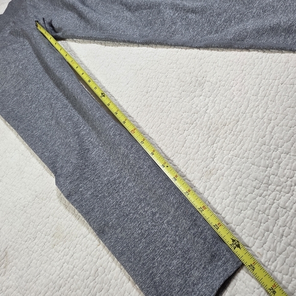 NVGTN Gray Scrunch Seamless Leggings - Picture 5 of 8